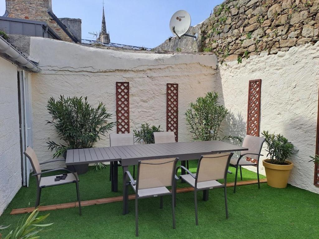 Ty Ma Bro Apartamento Saint-Pol-de-Léon Exterior foto